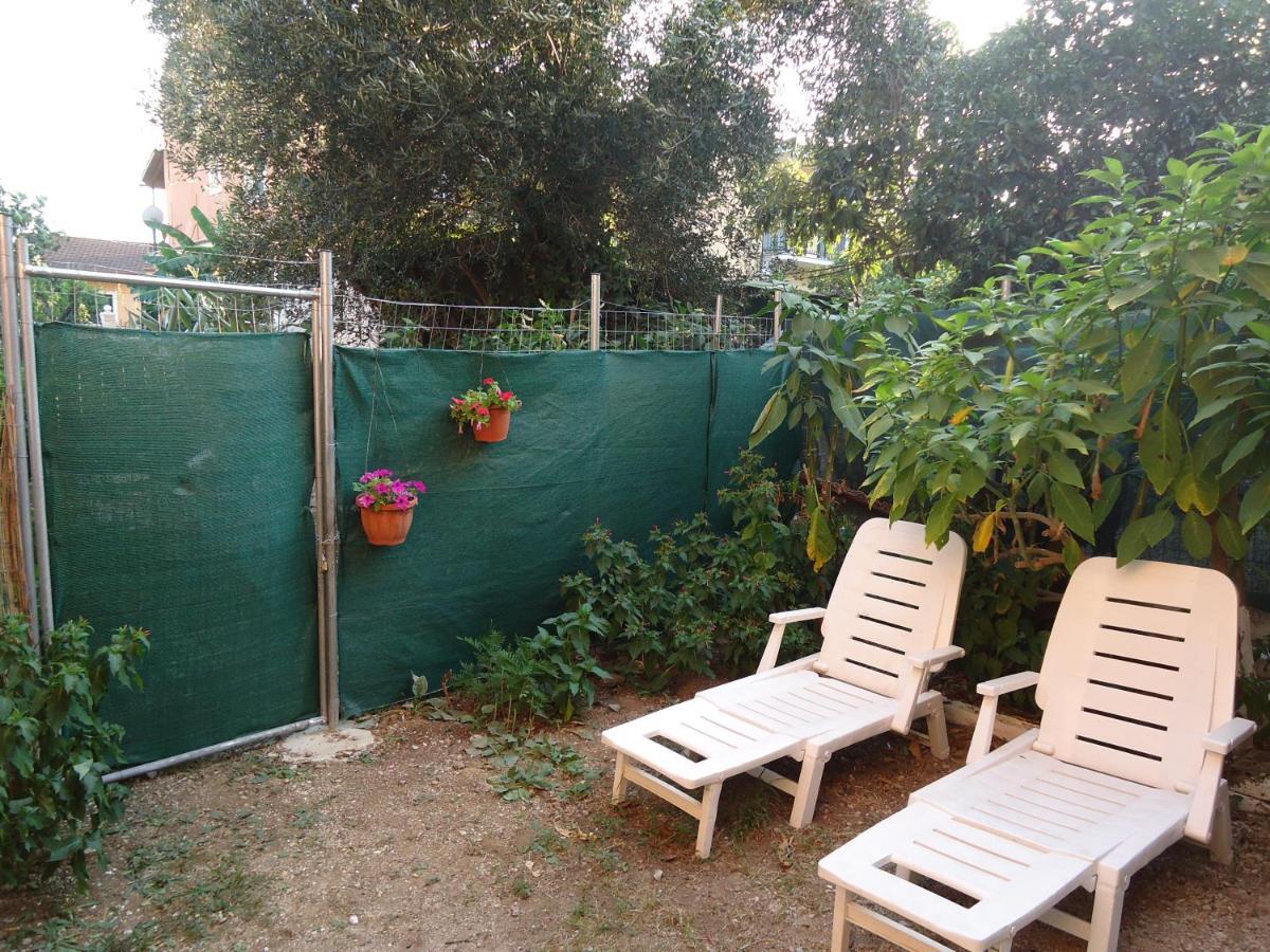 Appartamento Angelik Ipsos No1 Esterno foto